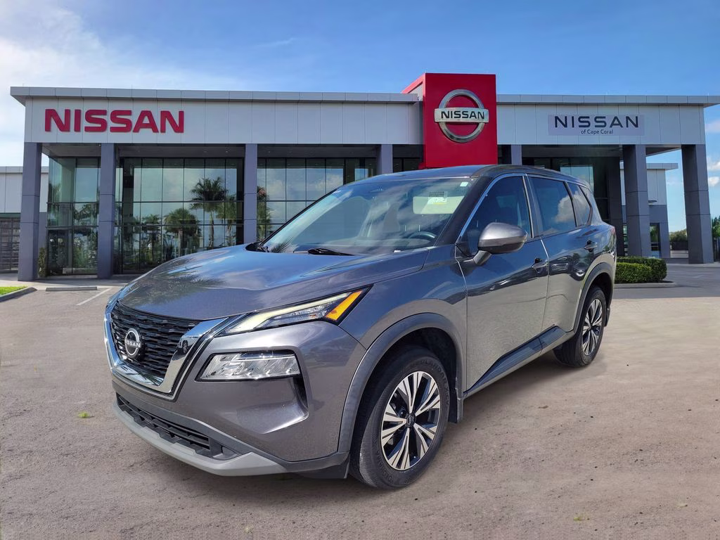 2022 Gun Metallic Nissan Rogue SV AWD SUV