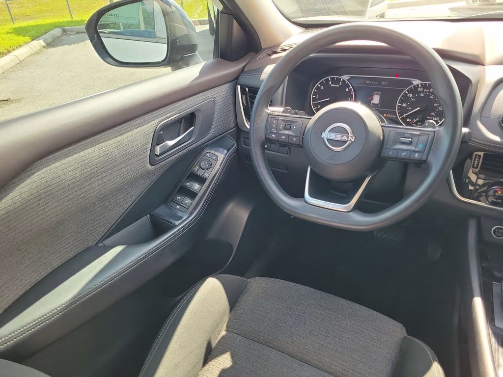2022 Gun Metallic Nissan Rogue SV AWD SUV