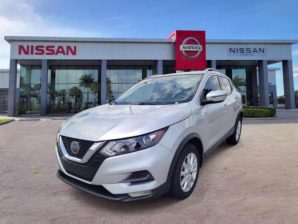 2022 Brilliant Silver Metallic Nissan Rogue Sport SV FWD SUV