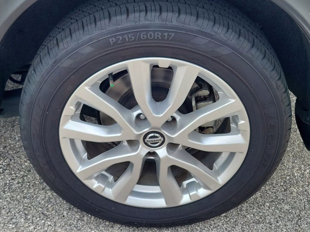 2022 Brilliant Silver Metallic Nissan Rogue Sport SV FWD SUV
