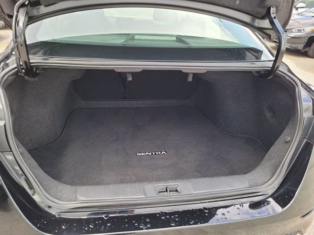 2023 Super Black Nissan Sentra SR FWD Sedan