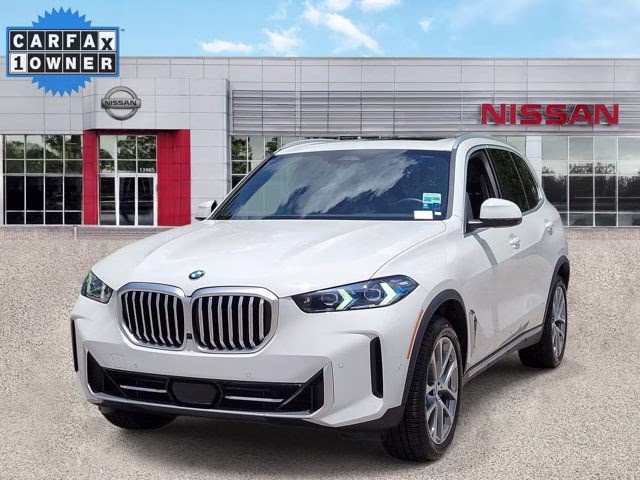 2025 Alpine White BMW X5 sDrive40i RWD SUV