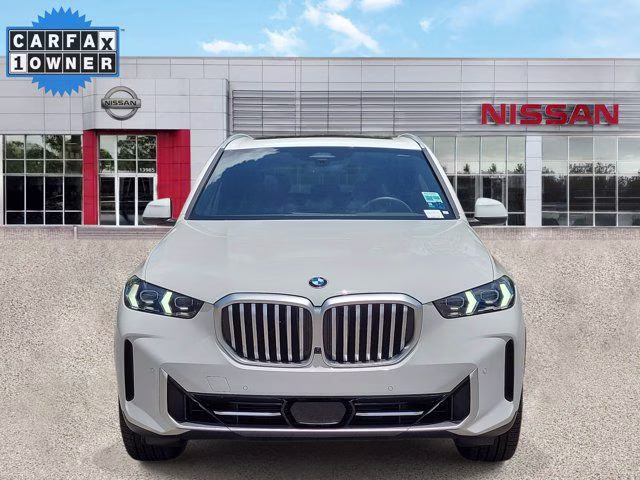 2025 Alpine White BMW X5 sDrive40i RWD SUV
