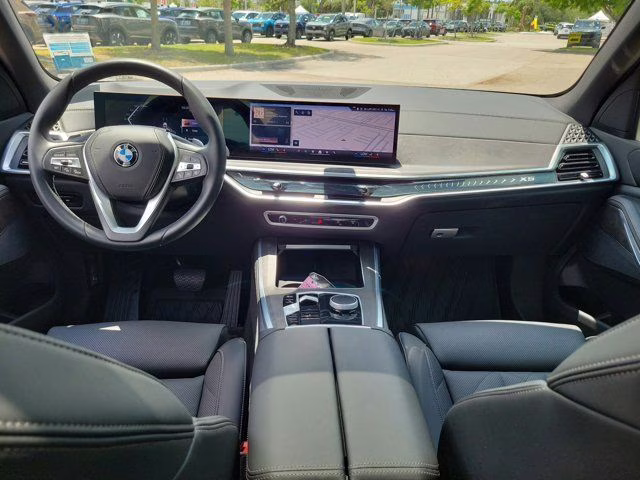 2025 Alpine White BMW X5 sDrive40i RWD SUV
