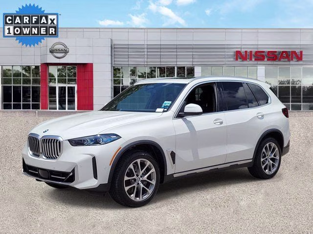 2025 Alpine White BMW X5 sDrive40i RWD SUV