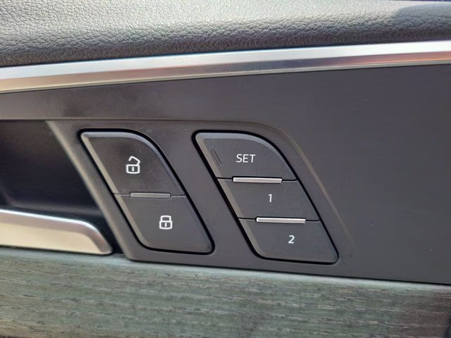 2018 Moonlight Blue Audi A4 2.0T ultra Premium FWD Sedan