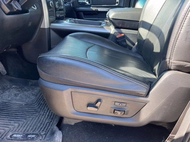 2018 Delmonico Red Pearlcoat Ram 2500 Laramie 4X4 Truck