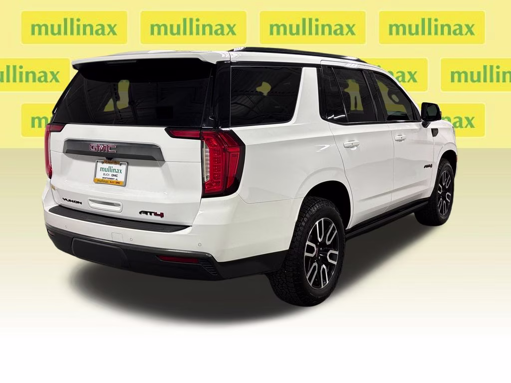 2023 Summit White GMC Yukon AT4 4X4 SUV