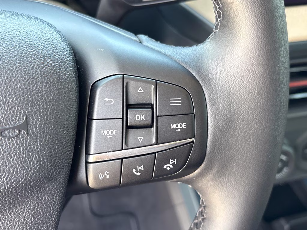 2025 Azure Gray Metallic Tri-Coat Ford Maverick Lariat AWD Truck