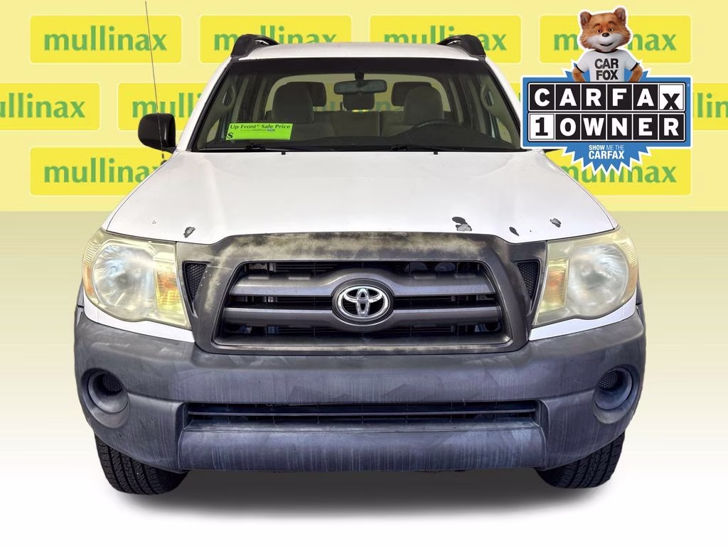 2009 Super White Toyota Tacoma PreRunner RWD Truck