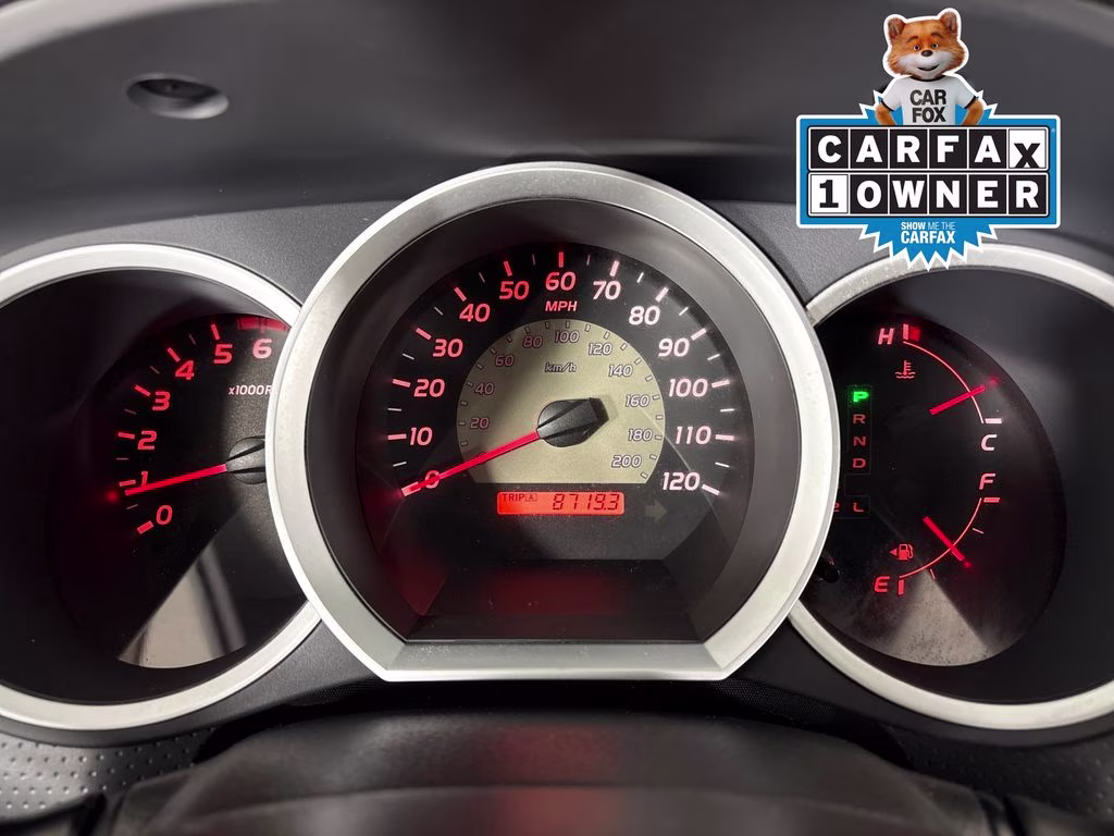 2009 Super White Toyota Tacoma PreRunner RWD Truck