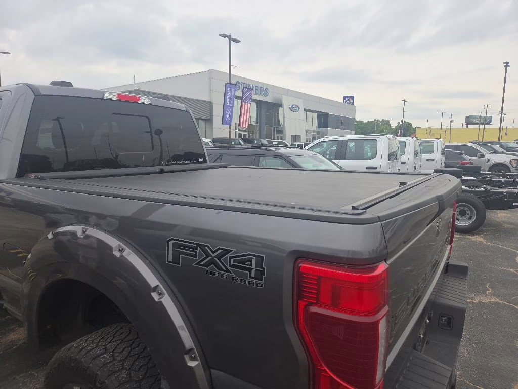 2022 Carbonized Gray Metallic Ford Super Duty F-250 SRW Lariat 4X4 Truck