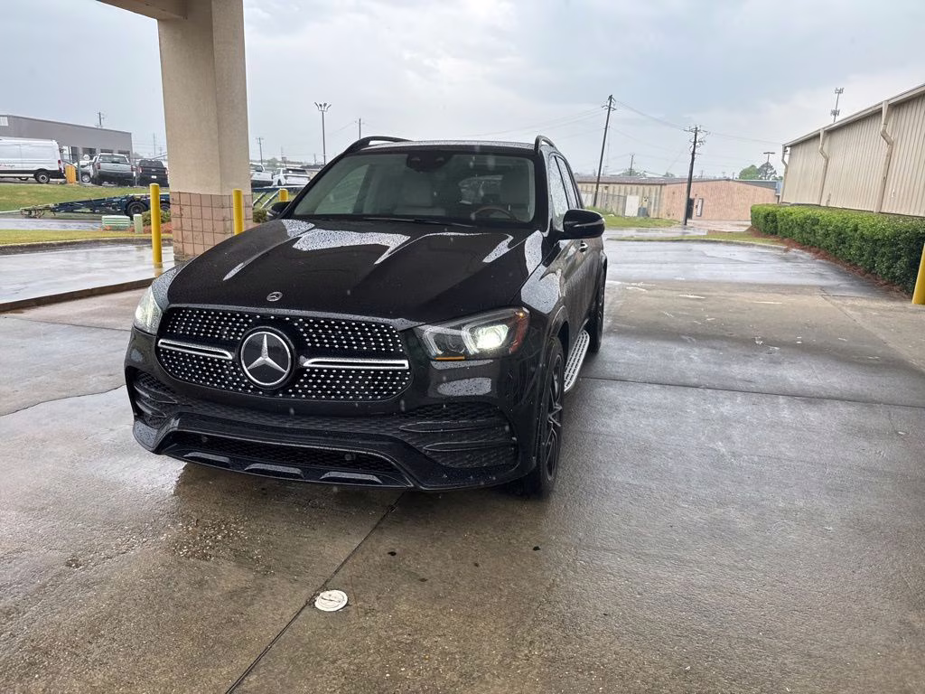 2021 Black Mercedes-Benz GLE GLE 450 AWD SUV