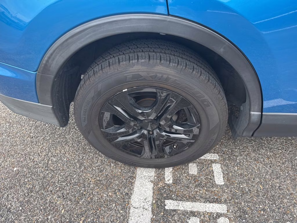 2018 Electric Storm Blue Toyota RAV4 LE FWD SUV