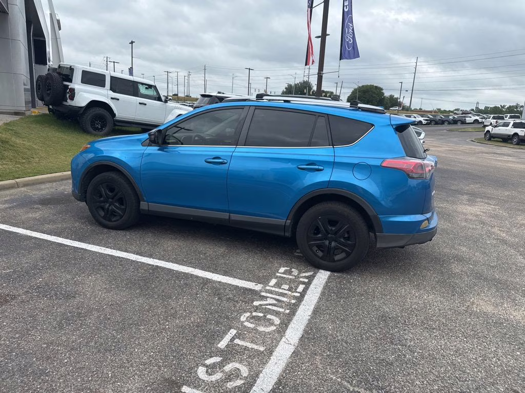 2018 Electric Storm Blue Toyota RAV4 LE FWD SUV