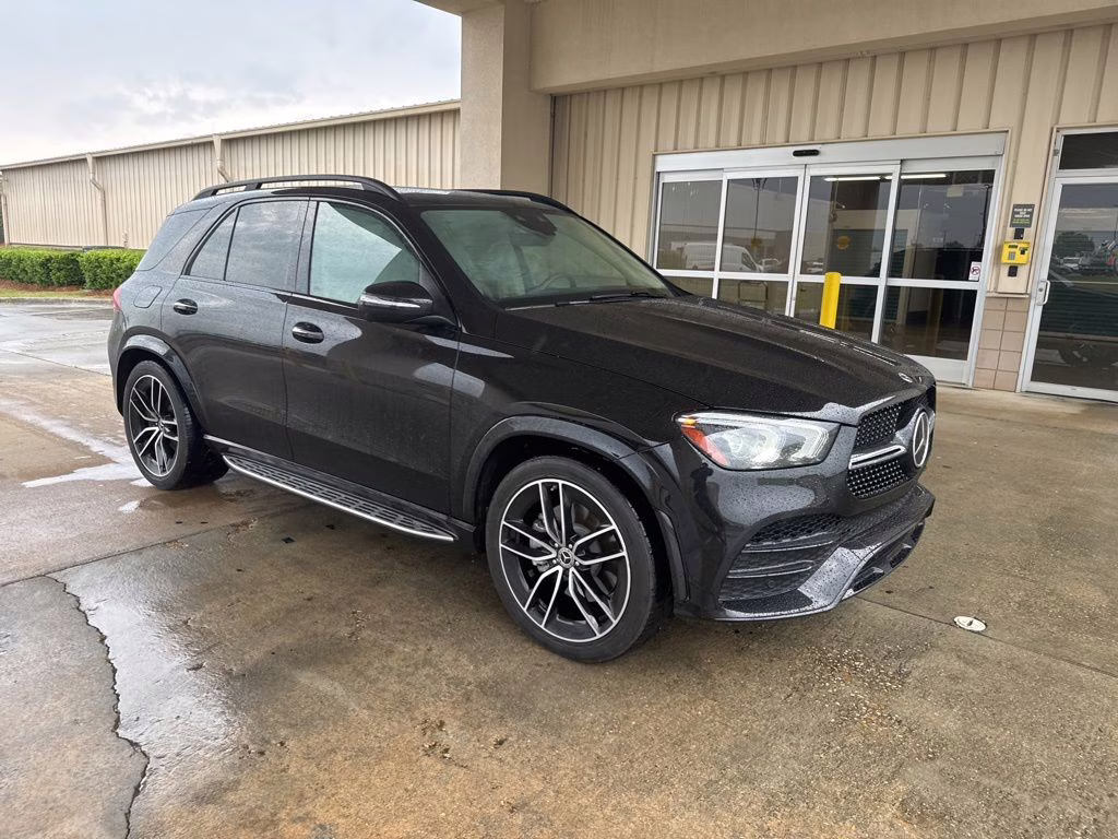 2021 Black Mercedes-Benz GLE GLE 450 AWD SUV