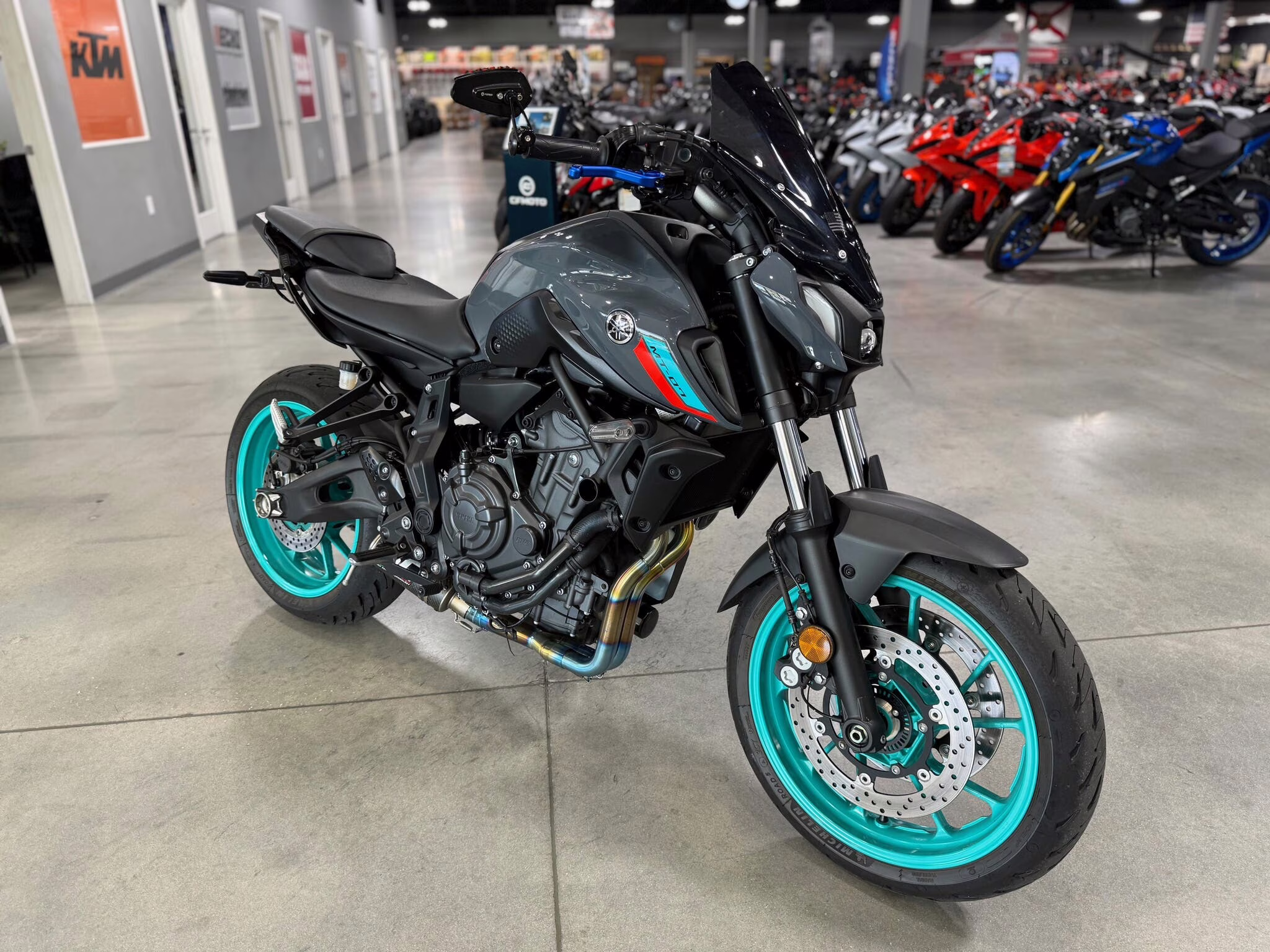 2023 Yamaha MT 07 Motorcycle