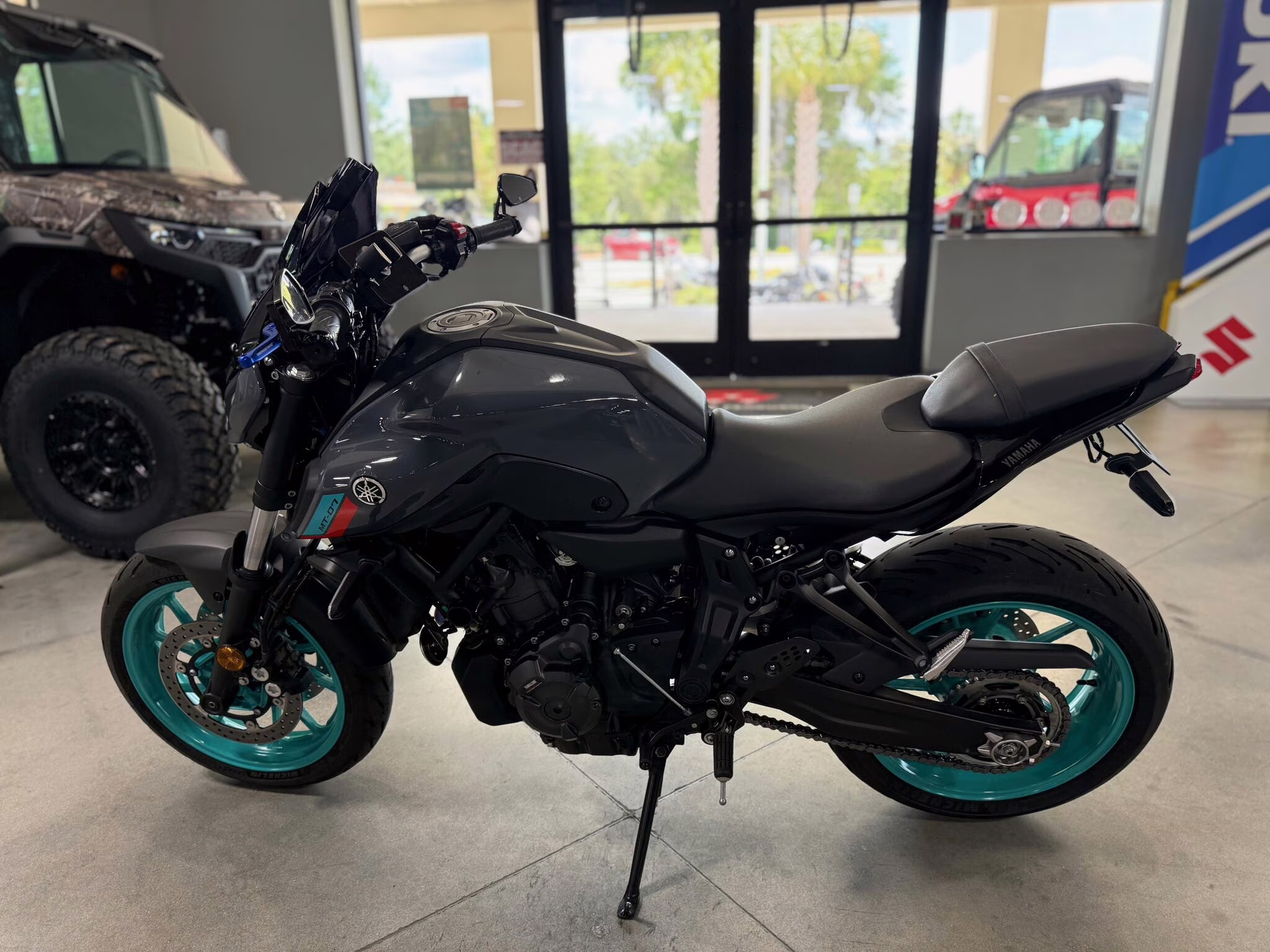 2023 Yamaha MT 07 Motorcycle