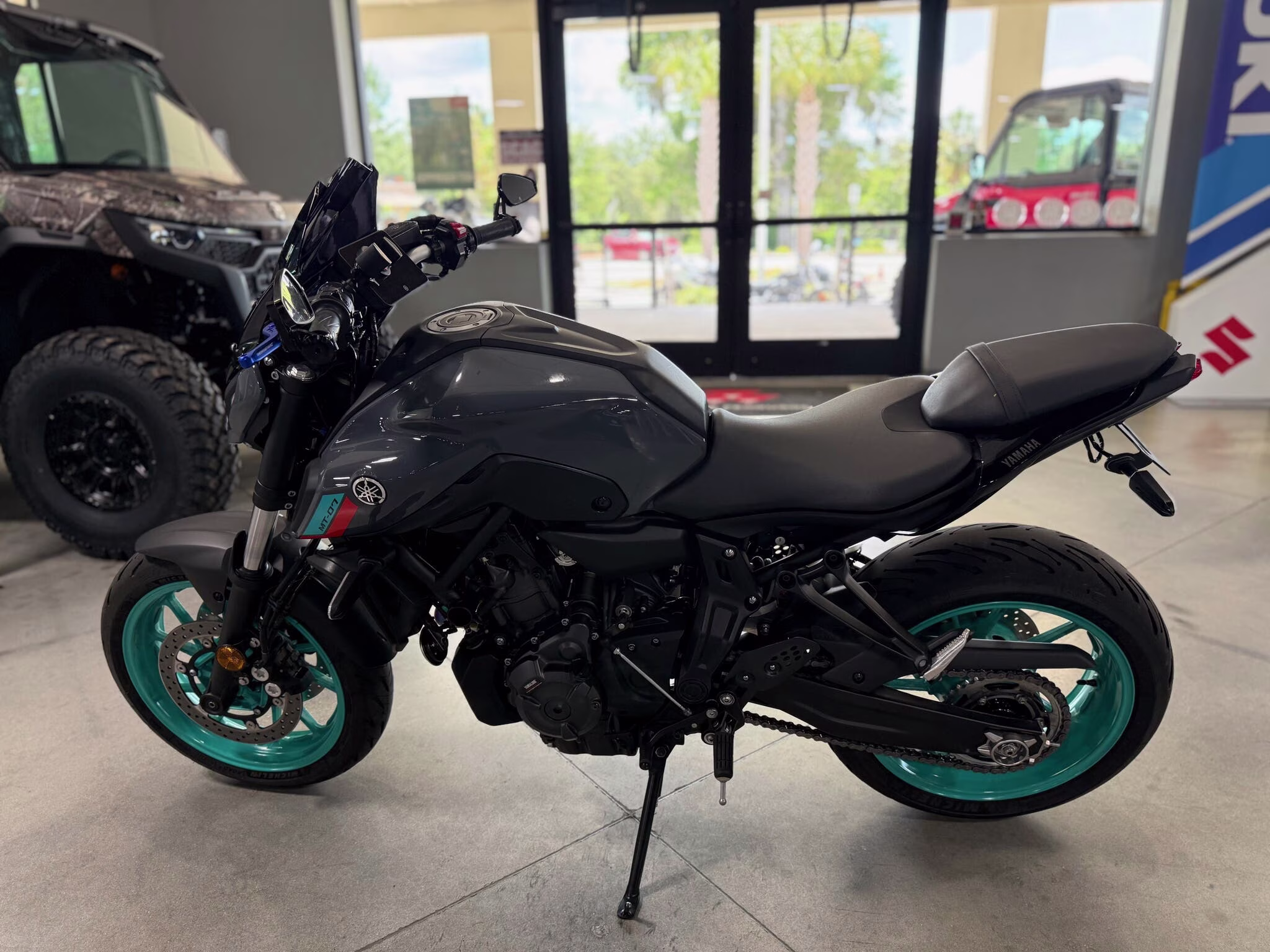 2023 Yamaha MT 07 Motorcycle