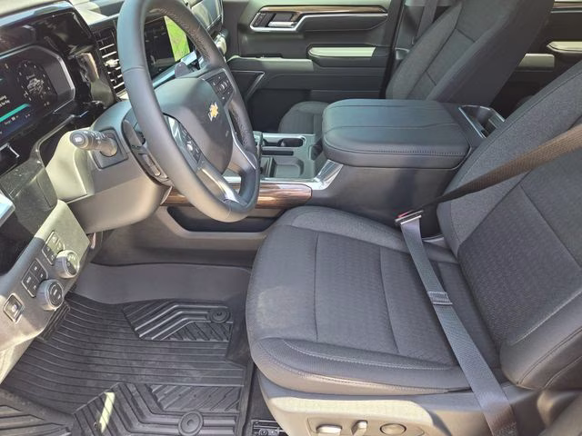 2026 Summit White Chevrolet Silverado 1500 LT 4X4 Truck