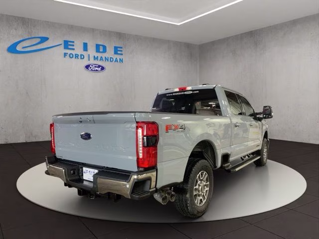 2026 Glacier Gray Metallic Tri-Coat Ford Super Duty F-250 SRW Lariat Chrome 4X4 Truck