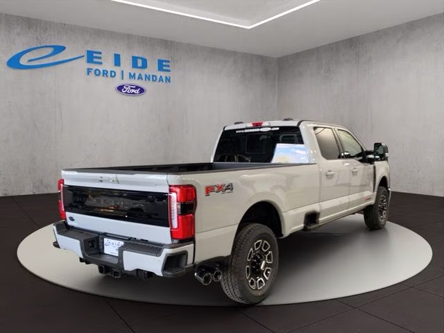 2026 Avalanche Ford Super Duty F-350 SRW Platinum 4X4 Truck