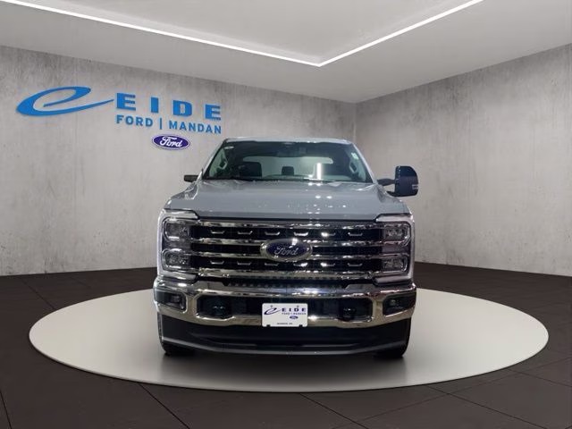 2026 Glacier Gray Metallic Tri-Coat Ford Super Duty F-250 SRW Lariat 4X4 Truck