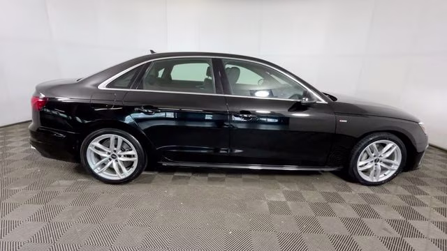 2023 Mythos Black Metallic Audi A4 45 S line Premium Plus AWD Sedan