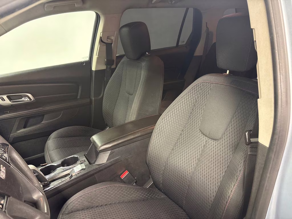 2015 Silver Sky Metallic GMC Terrain SLE-1 FWD SUV