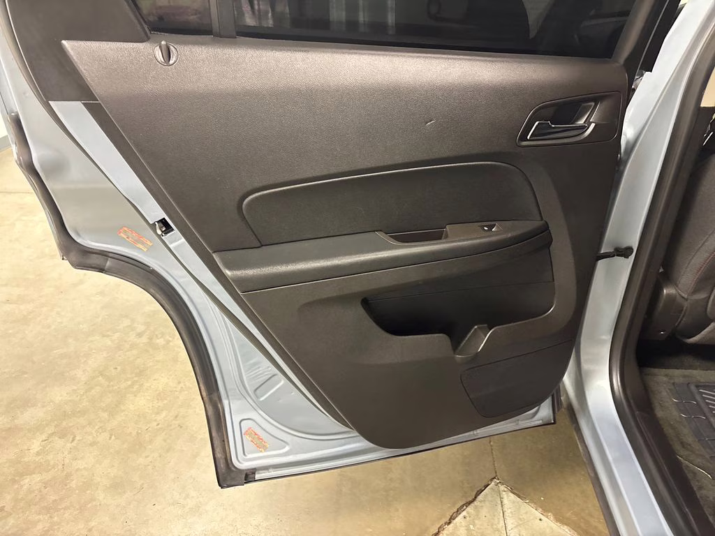 2015 Silver Sky Metallic GMC Terrain SLE-1 FWD SUV