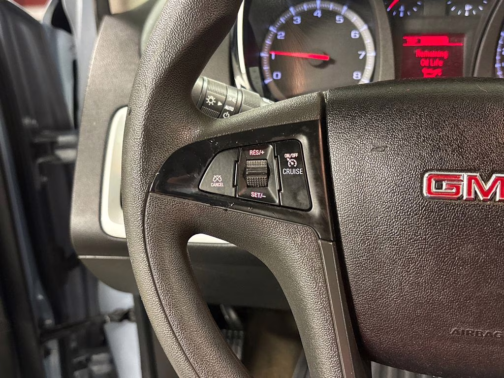 2015 Silver Sky Metallic GMC Terrain SLE-1 FWD SUV