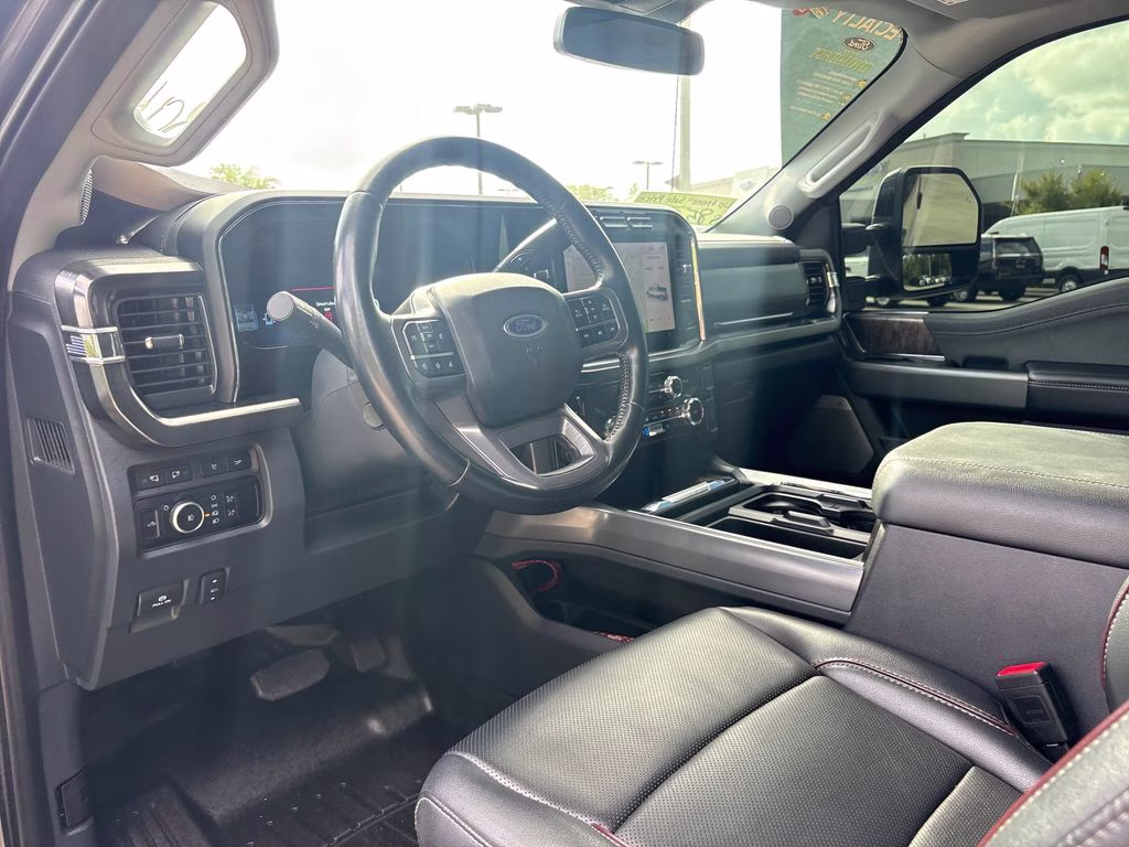 2024 Carbonized Gray Metallic Ford Super Duty F-250 SRW Lariat 4X4 Truck