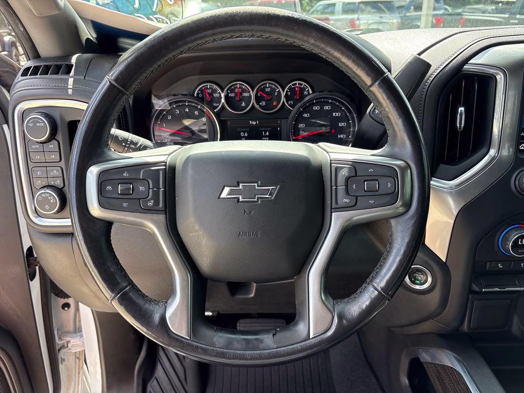 2021 Summit White Chevrolet Silverado 1500 LT Trail Boss 4X4 Truck