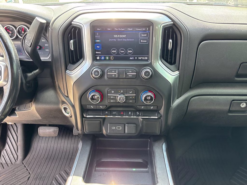 2021 Summit White Chevrolet Silverado 1500 LT Trail Boss 4X4 Truck