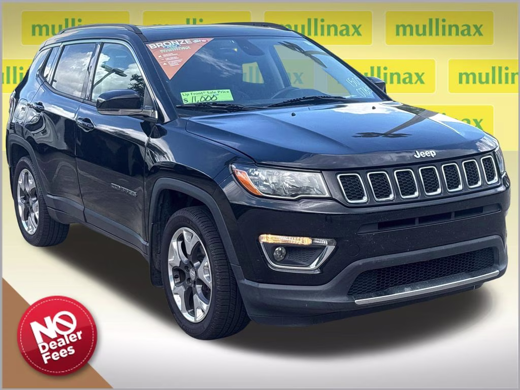 2018 Diamond Black Crystal Pearlcoat Jeep Compass Limited FWD SUV