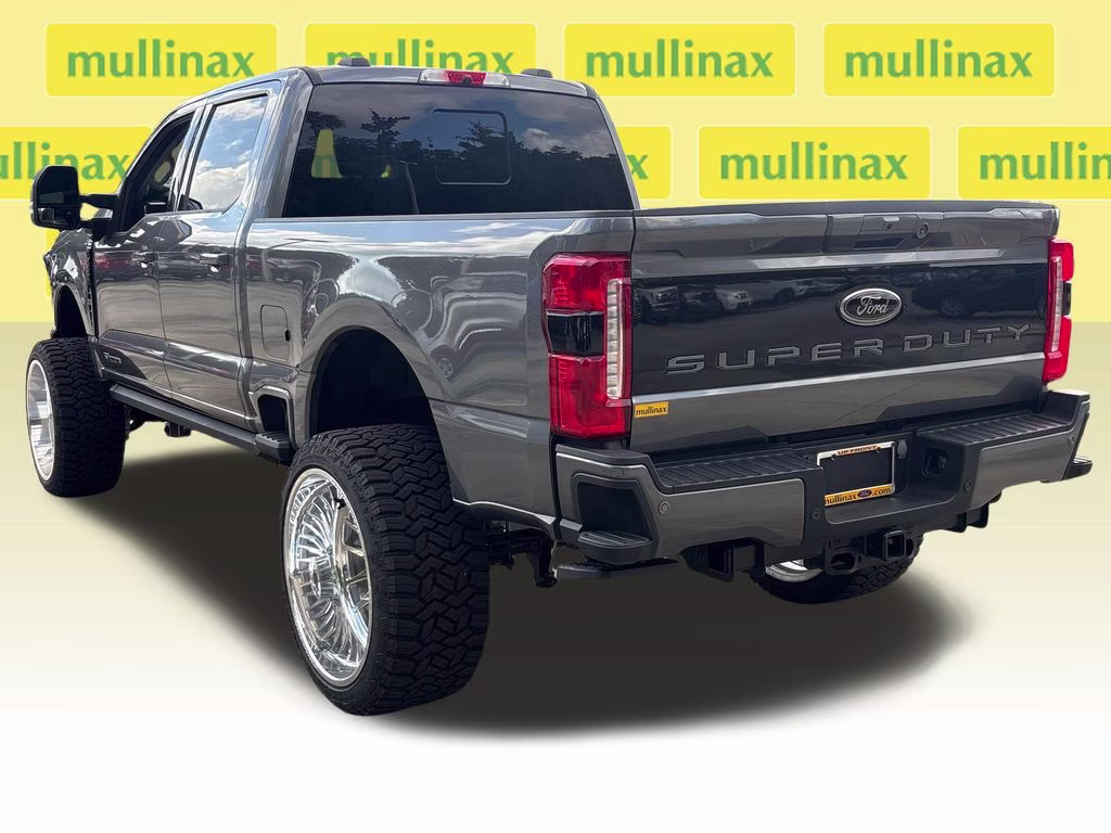 2024 Carbonized Gray Metallic Ford Super Duty F-250 SRW Lariat 4X4 Truck