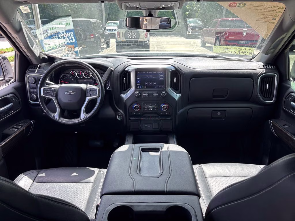 2021 Summit White Chevrolet Silverado 1500 LT Trail Boss 4X4 Truck