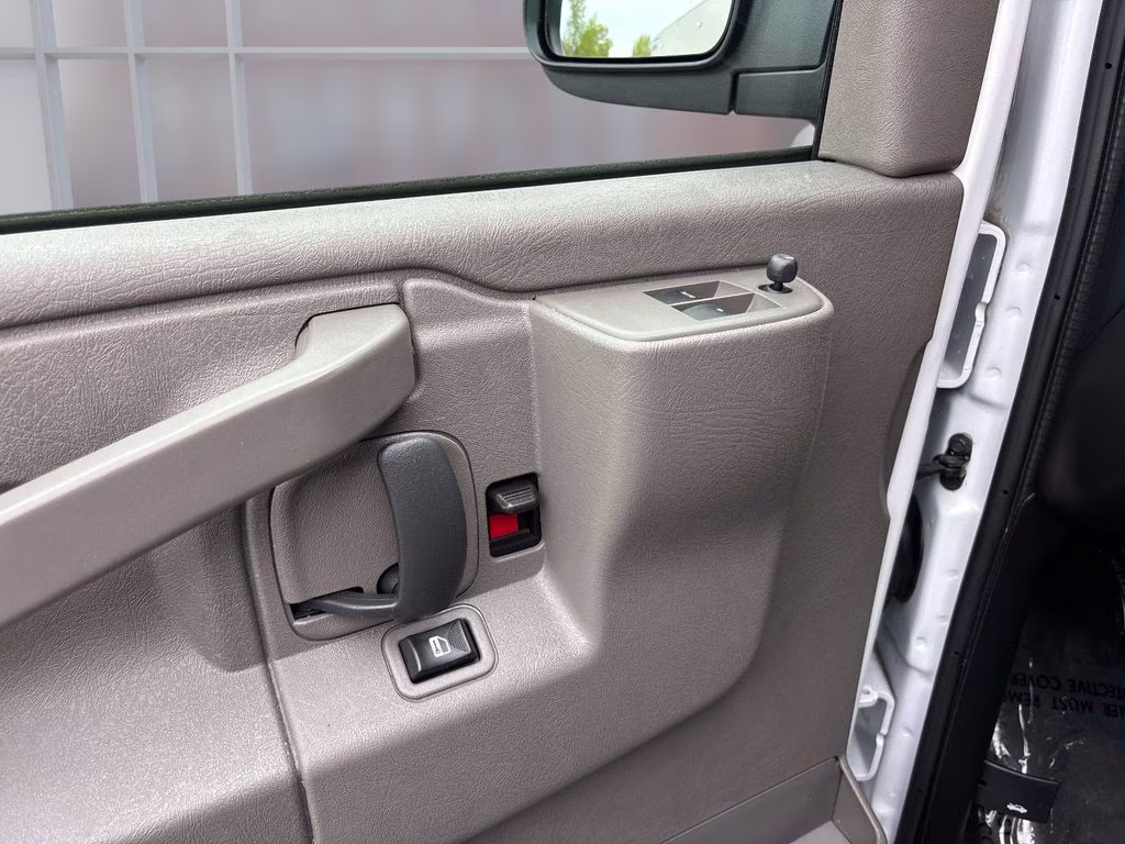 2024 Summit White Chevrolet Express 2500 Work Van RWD Van