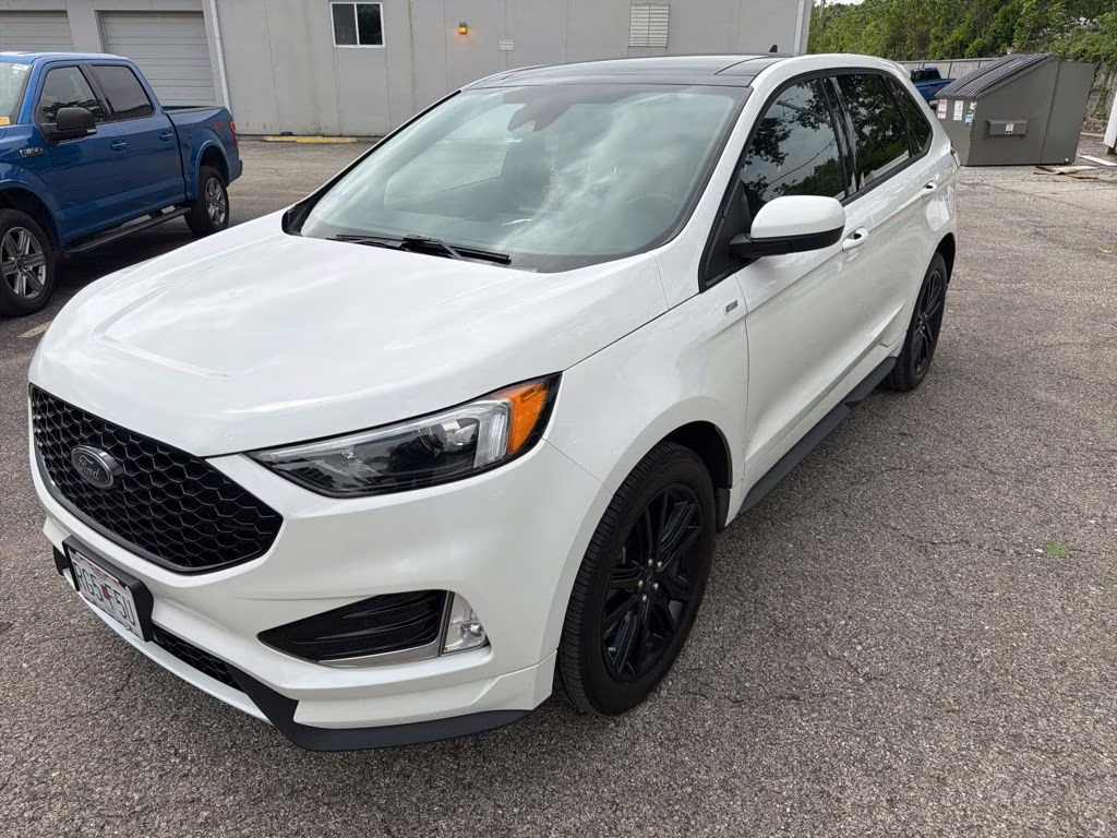 2021 White Ford Edge ST Line AWD SUV
