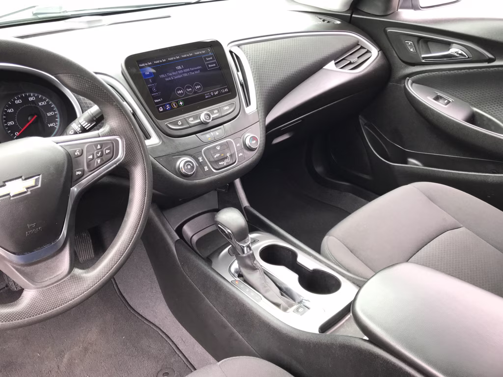 2024 Sterling Gray Metallic Chevrolet Malibu LS FWD Sedan