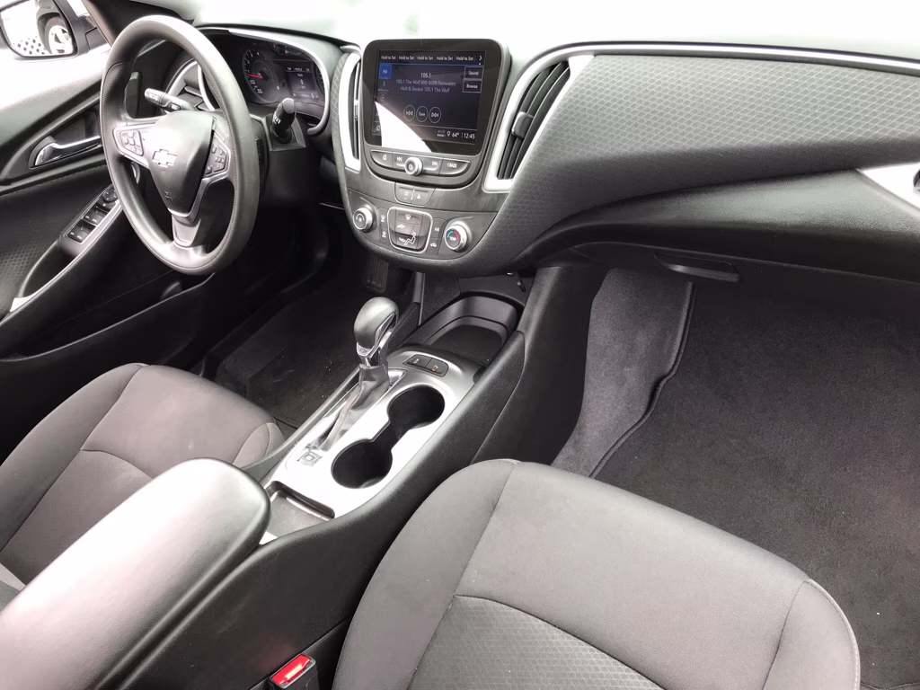 2024 Sterling Gray Metallic Chevrolet Malibu LS FWD Sedan
