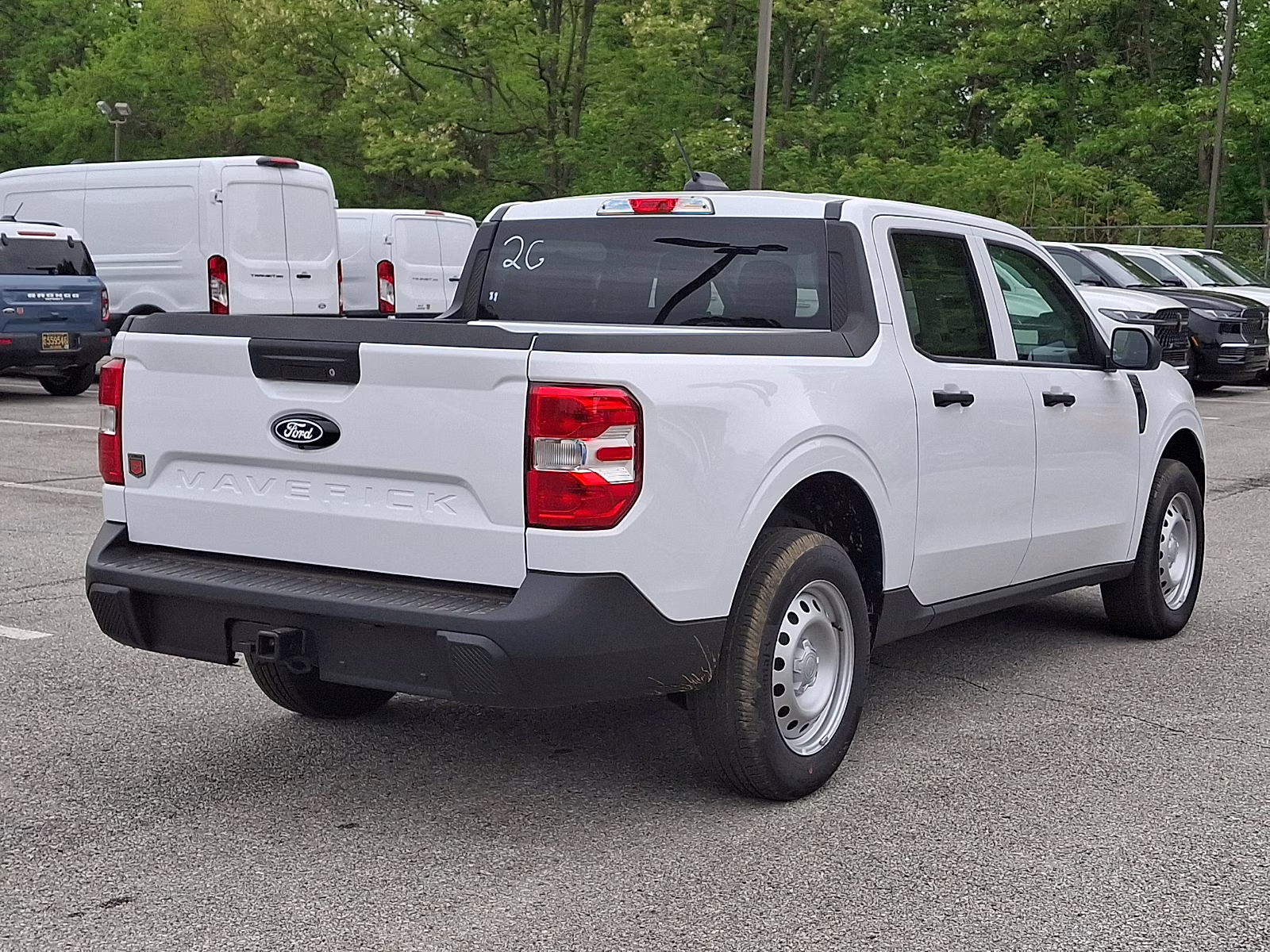 2026 Oxford White - YZ Ford Maverick XL FWD