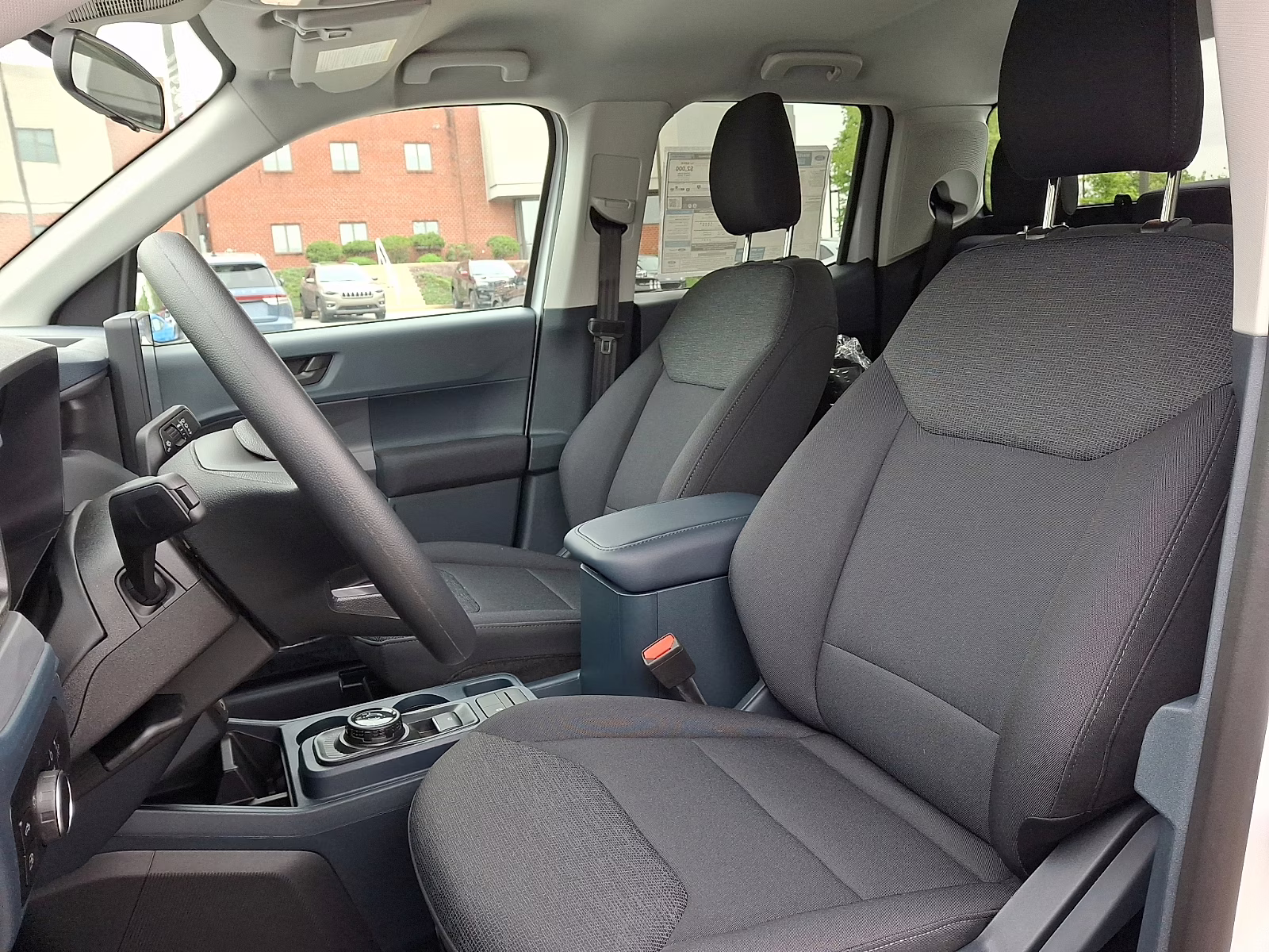 2026 Oxford White - YZ Ford Maverick XL FWD