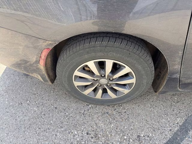 2020 Granite Crystal Metallic Clearcoat Chrysler Pacifica Touring L Plus FWD Van