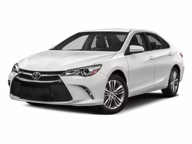 2017 White Toyota Camry SE FWD Sedan