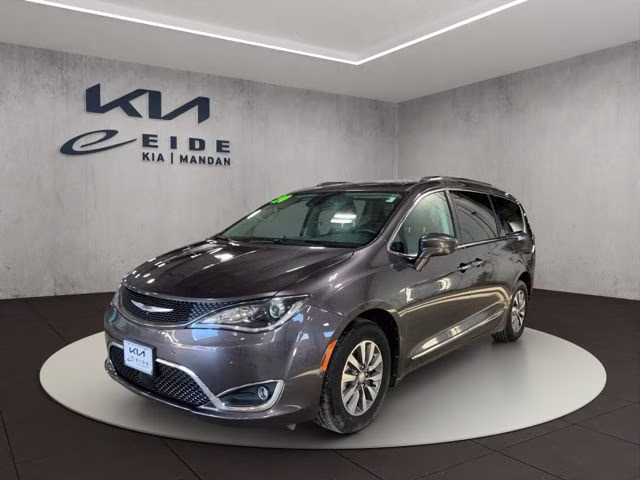 2020 Granite Crystal Metallic Clearcoat Chrysler Pacifica Touring L Plus FWD Van