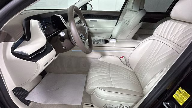 2023 Black Genesis G90 3.5T AWD Sedan