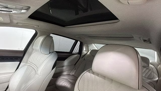 2023 Black Genesis G90 3.5T AWD Sedan