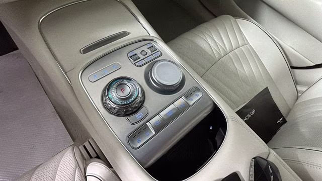 2023 Black Genesis G90 3.5T AWD Sedan