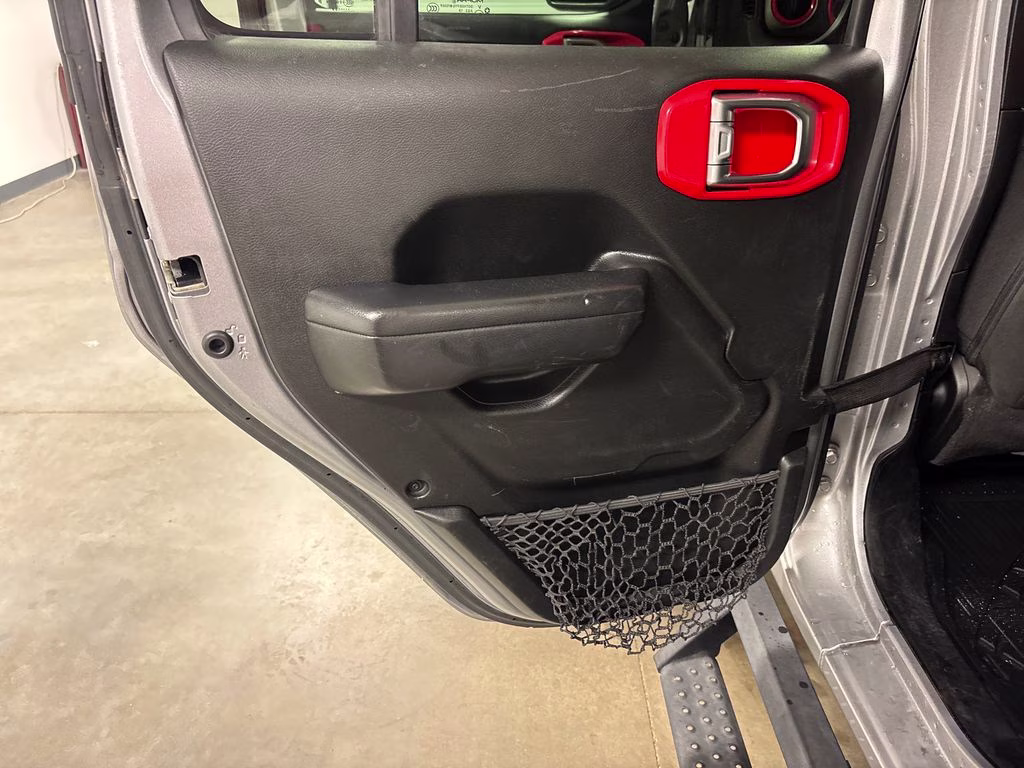 2019 Billet Silver Metallic Clearcoat Jeep Wrangler Unlimited Sport S 4X4 SUV
